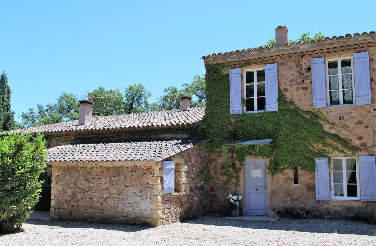 Chateau Des Bertrands Le Cannet des Maures Bagian luar foto